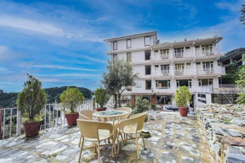 Bhagsu Nag Haus | High Sky Resort - Best Luxury Hotel in Dharamkot