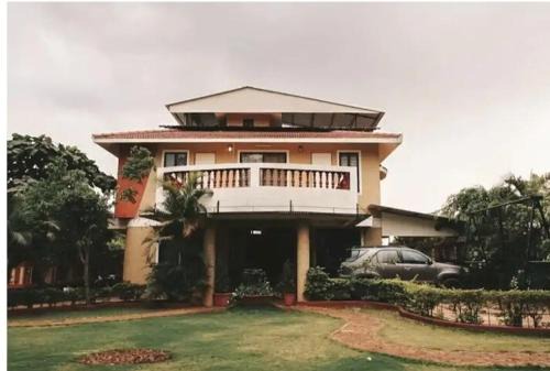 Kune N.m. Villa | Hill House Bungalow