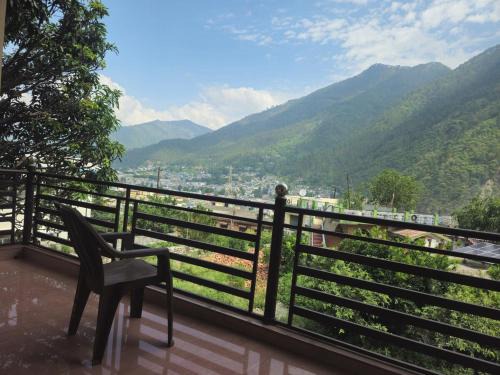 Uttarkashi Haus | Hill View 1BHK in Uttarkashi