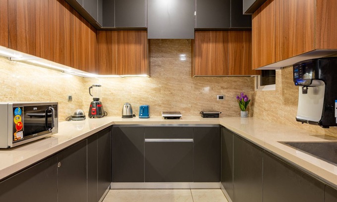 Shimla Wohnung | HILL VIEW FACING FLAT AT CLIFFTON VALLY SOCITY