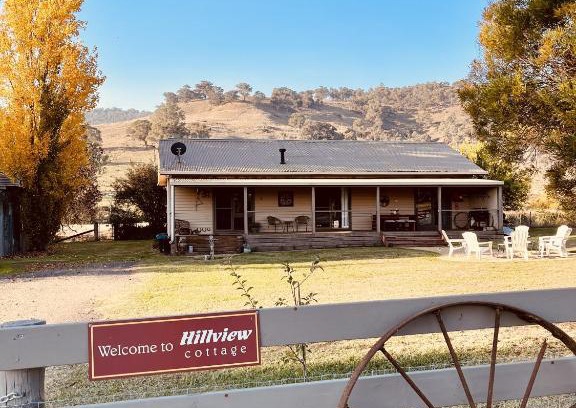 Bridge Creek Haus | Hillview Cottage