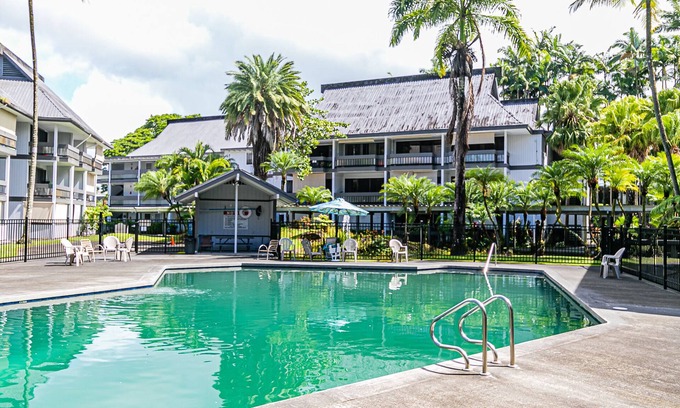 Hilo Wohnung | Hilo Studio with pool and balcony 5 minutes from airport