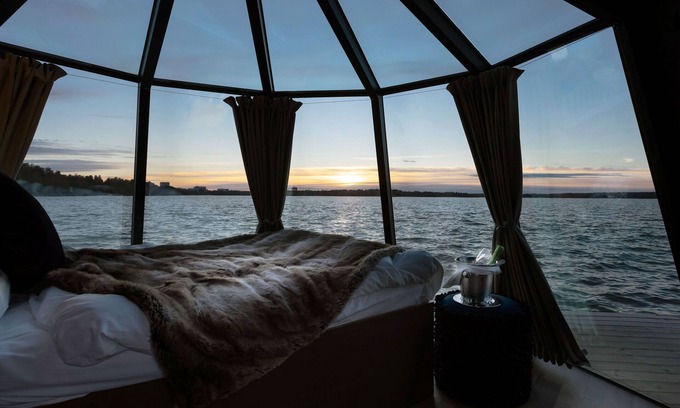 Lantinen District Hotel | Hilton Helsinki Kalastajatorppa