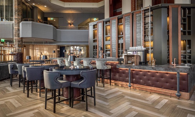 Kallio Hotel | Hilton Helsinki Strand