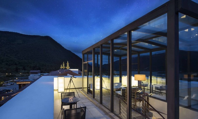 Mainling County Hotel | Hilton Linzhi Resort