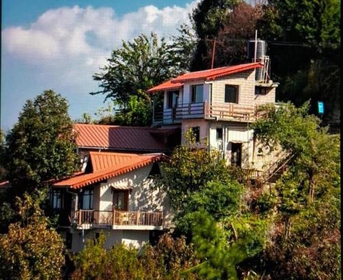 Seetla Haus | Him Monal Homestay
