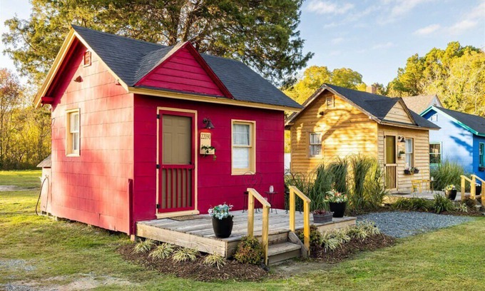 Cape Charles Haus | Hippie Hideaway - Tiny House w/ Fire Pit & BBQ