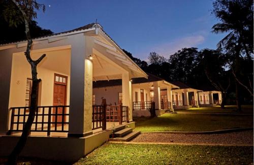 Belur Haus | Hirvate Estate/Crawford House