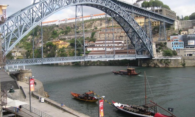 Sao Nicolau Wohnung | Historic Oporto Apartment at oporto UNESCO area, in front of Porto Wine caves
