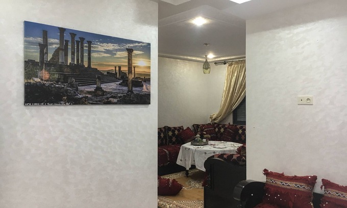 Ville Nouvelle Wohnung | Historic & Quiet Family apartment with 2 BR & 2 WC