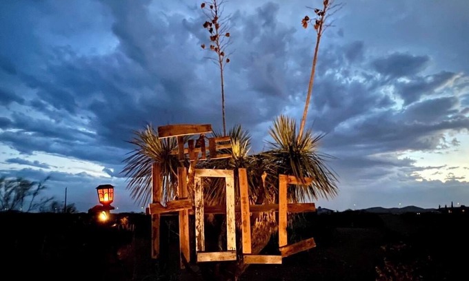 Columbus Haus | Hole in the Wall Getaway - USA/MEXICO Border Bed & Breakfast