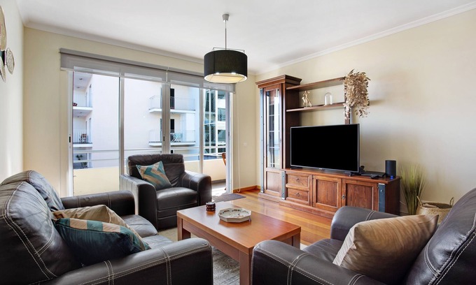 Canico Wohnung | Ferienwohnung 'Fénix Garajau' mit Meerblick, Balkon und WLAN