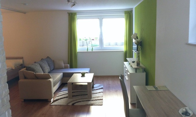Dettingen an der Erms Wohnung | Holiday Apartment Heike