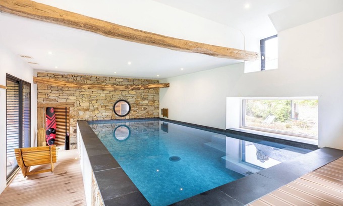 Confort-Meilars Haus | Ferienhaus 'Avec Piscine-Cap Sizun' mit privater Terrasse, privatem Garten und Wi-Fi