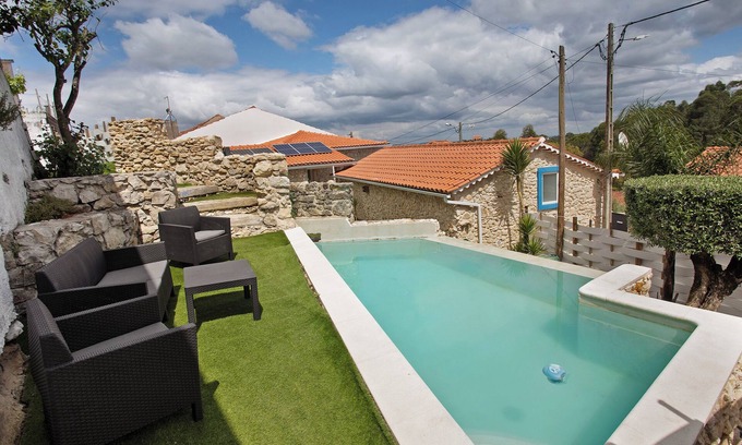 Nossa Senhora das Misericordias Haus | Ferienhaus 'Castelos Amarelo' mit privatem Pool, Wi-Fi und Klimaanlage