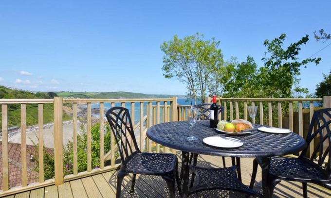 West Looe Haus | Holiday Home Hannafore