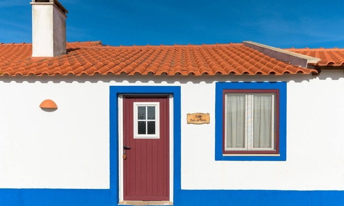 Sao Luis Wohnung | Ferienhaus 'Vale De Gaios' mit Bergblick, Wi-Fi und Klimaanlage