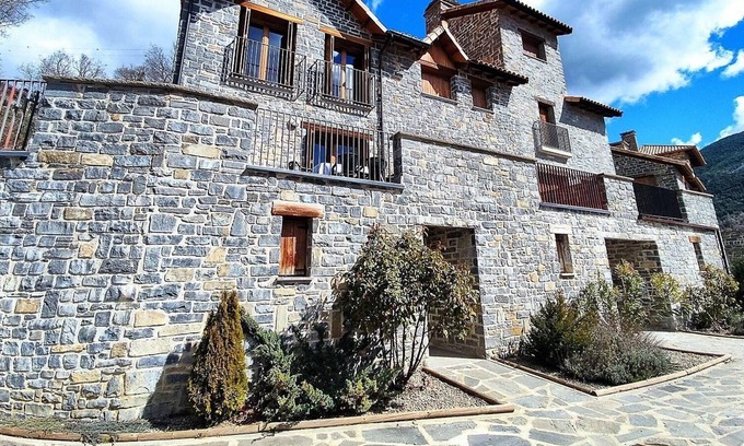 Gavin Haus | Holiday house Gavin for 1 - 7 persons with 3 bedrooms - Twin house