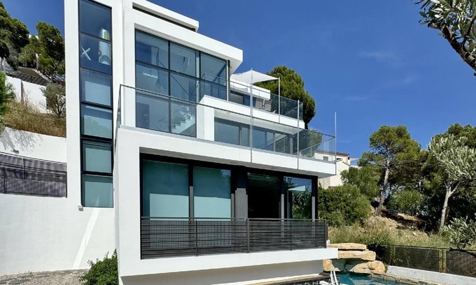 Llanca Haus | Ferienhaus Llança für 1 - 8 Personen mit 4 Schlafzimmern - Ferienhaus