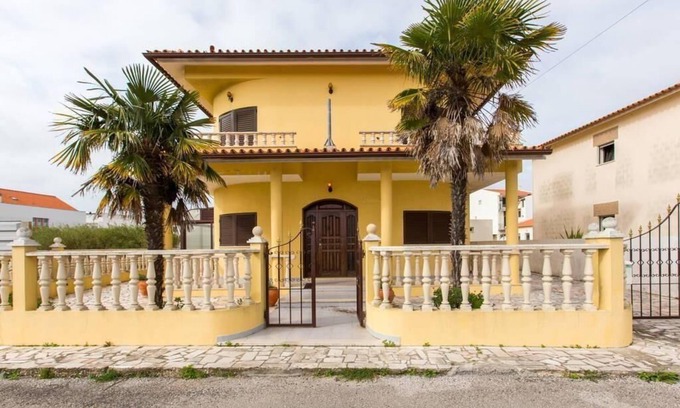 Nazare Haus | Ferienhaus Nazaré für 1 - 10 Personen mit 4 Schlafzimmern - Ferienhaus