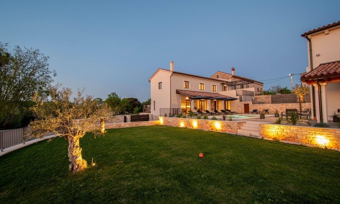 Valtura Haus | Ferienhaus Valtura für 1 - 8 Personen mit 4 Schlafzimmern - Ferienhaus