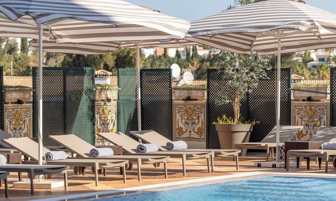 Correeira Hotel | Holiday Inn Algarve Albufeira by IHG