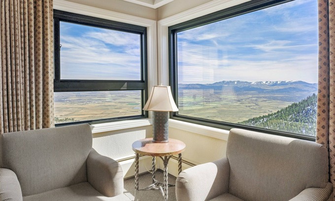 Tahoe Village Hotel | Holiday Inn Club Vacations Tahoe Ridge Resort by IHG