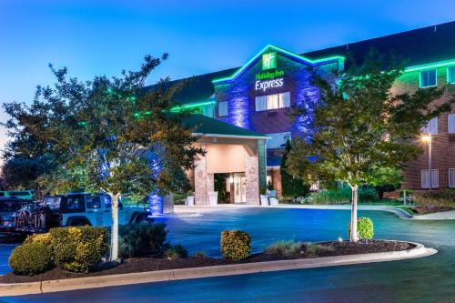 Kent Narrows Resort | Holiday Inn Express Annapolis East-Kent Island by IHG