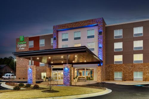 Dawsonville Hotel | Holiday Inn Express & Suites - Dawsonville by IHG