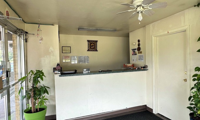 Westfield Hotel | Holiday Motel Westfield