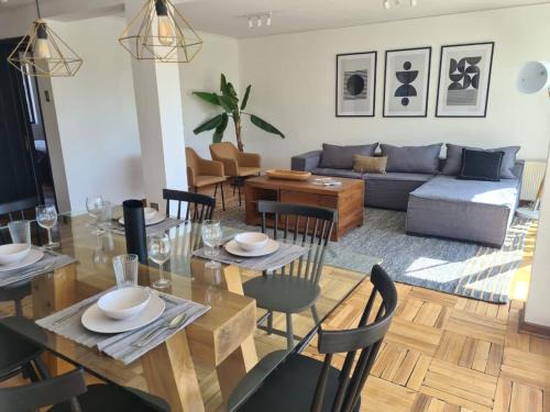 Vitacura Wohnung | HOM I TOP1 Inmejorable Depto 7PAX 3D3B en Vitacura