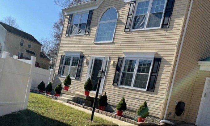 Croom Haus | Home away from home