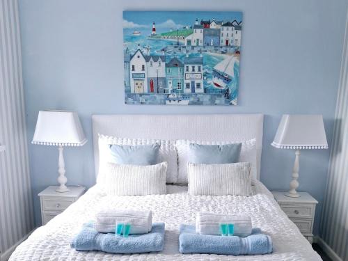 Rochford Haus | HOME from HOME GUEST HOUSE