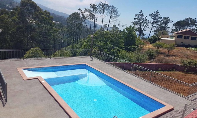 Prazeres Wohnung | Homerez - Apartment in Prazeres