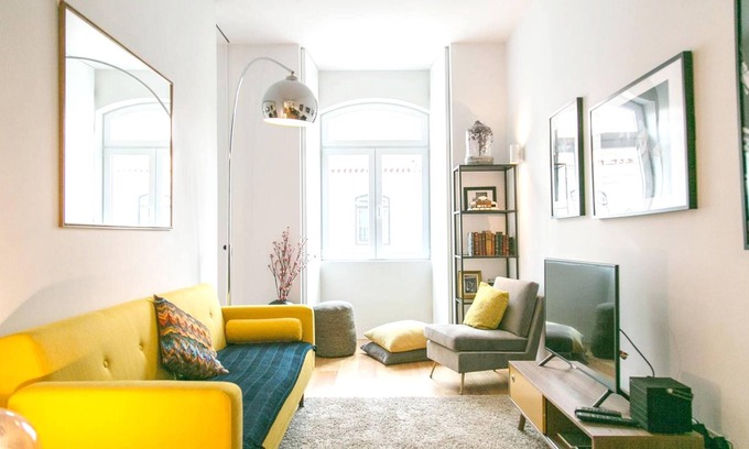 Chiado Wohnung | Homerez - Hübsche Wohnung 10 km vom Strand entfernt für 4 Pers. in Lisboa