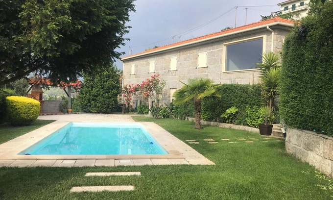 Resende Villa | Homerez - Charmante Villa in Resende mit privatem Pool