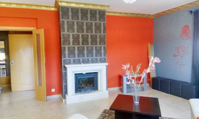 Ourem Wohnung | Homerez - Comfortable apartment with mountain view - 90 m² - Fireplace