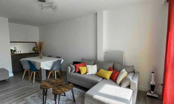Les Hautes Noues Wohnung | Homerez - Flat in Villiers-sur-Marne