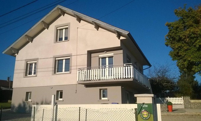 Poids-de-Fiole Haus | Homerez - Haus 11 km vom Strand entfernt für 9 Pers. mit Spa in Poids-de-Fiole