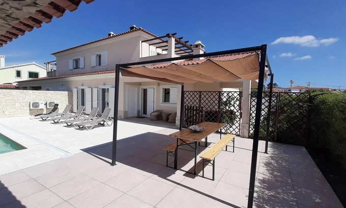 Sao Simao Haus | Homerez - Haus mit Pool in Aldeia dos Pinheiros