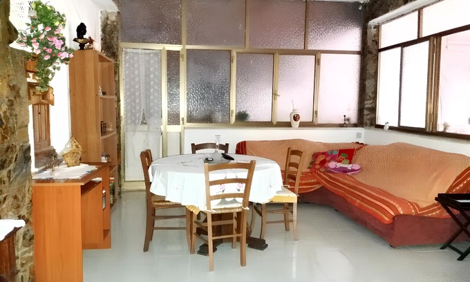 Musei Haus | Homerez - Gemütliches Haus in Musei mit eingezäuntem Garten