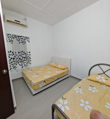 Banting Haus | HOMESTAY DATUL BANTING #4, 2bilik 5-7org, Near Kelanang, HargaB40, Mvslim shj, #NO TOWEL