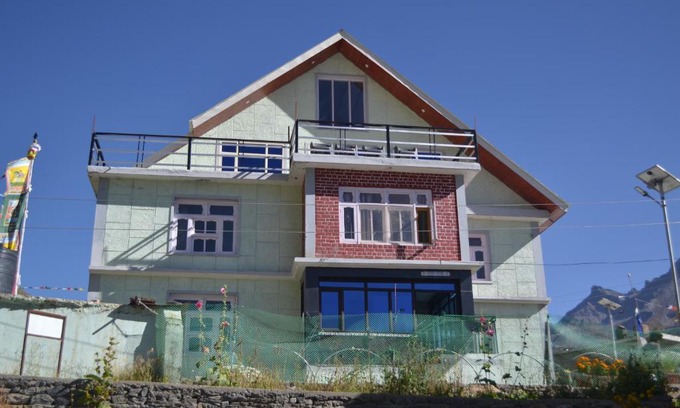 Khoksar Haus | Homestay Ibex KOKSAR