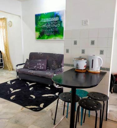 Tanjung Tanah Merah Wohnung | Homestay Wadi A5-5-4 @ Laguna Condo Resort