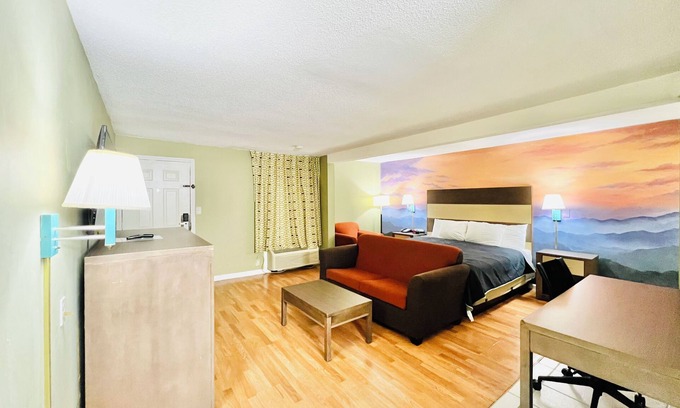 Berea Hotel | Hometown INN