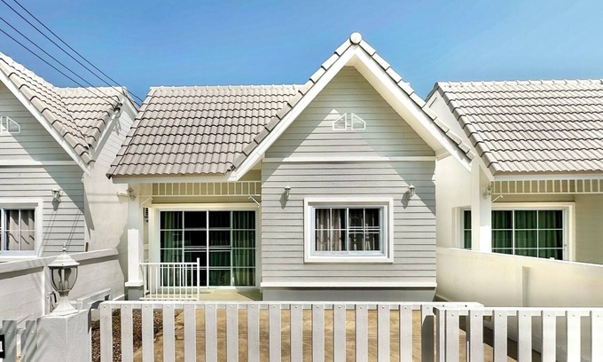 Fang Haus | Homey Home Hang Dong CNX
