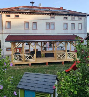 Langenleuba-Niederhain Wohnung | Honighof Vierk