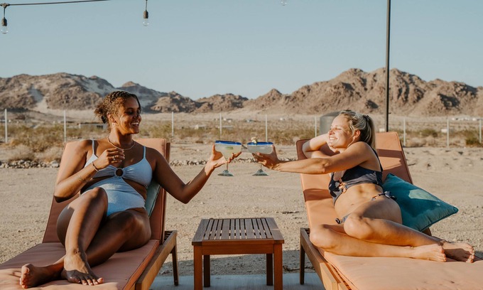 Wonder Valley Haus | Horizon Haven | Hot Tub, Views, Romantic Retreat