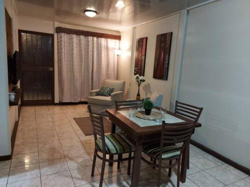 Quesada Wohnung | Hospedaje JR, un lugar privado y especial.
