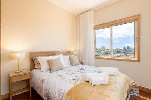 Santa Marinha Wohnung | Host Wise - Anna Flats